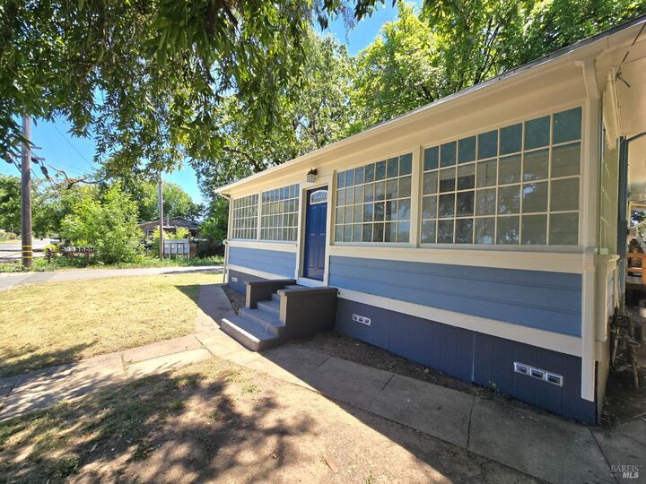 Property Photo: 487 E Valley Street CA 95490