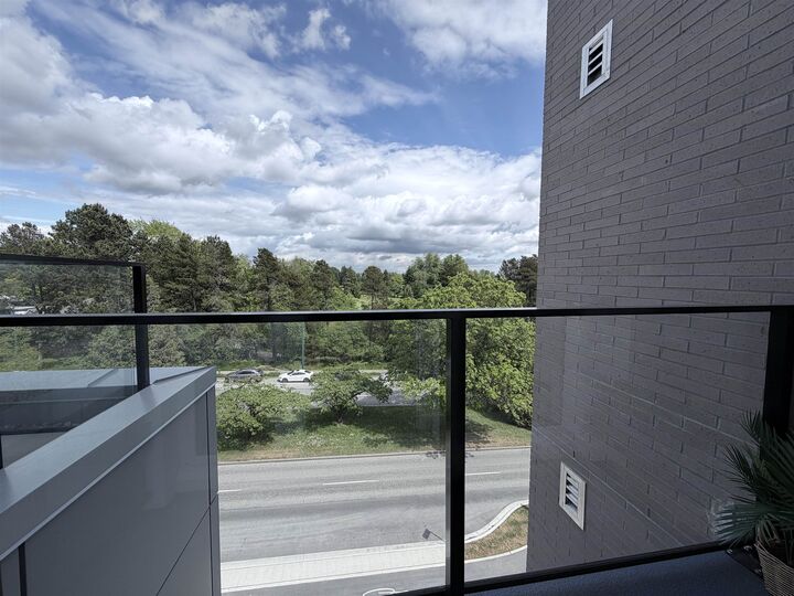 Property Photo:  6859 Cambie Street 506  BC V6P 0M4 