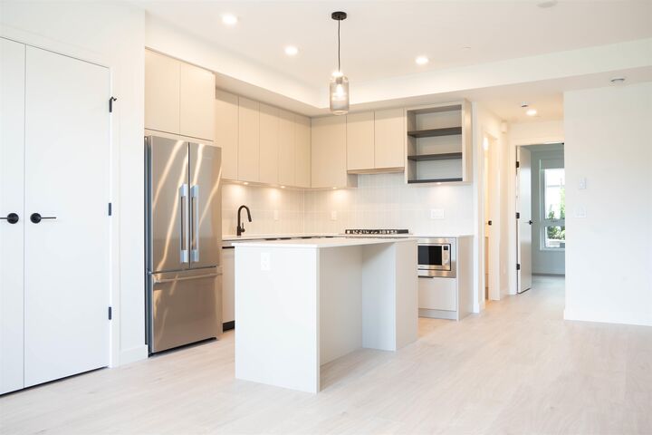 Property Photo: 921 Grant Street 110 BC V3J 0S2