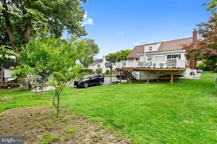 Property Photo:  214 S Sproul Road  PA 19008 