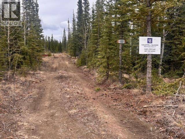 Property Photo:  122 Canyon Road  YT Y0B 1L0 