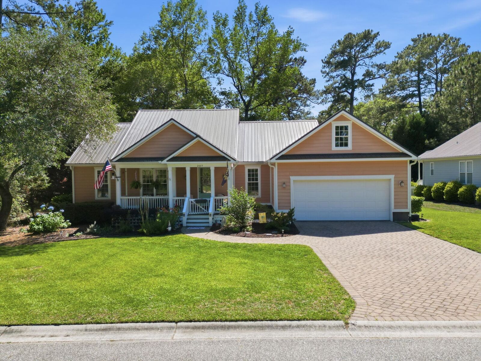 Property Photo:  207 Waties Dr.  SC 29576 