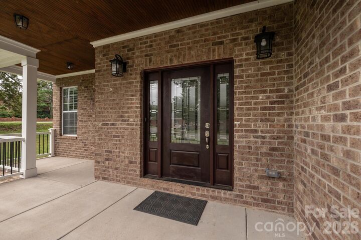 Property Photo:  3075 Jamestown Drive  NC 28054 