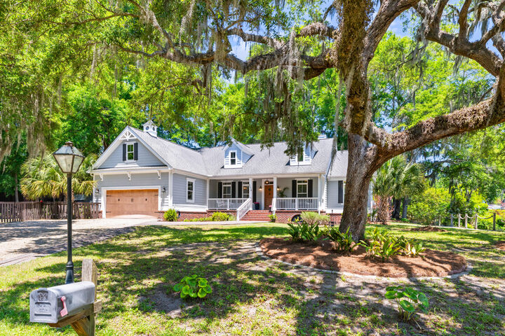 Property Photo:  5378 Creek View Lane  SC 29449 