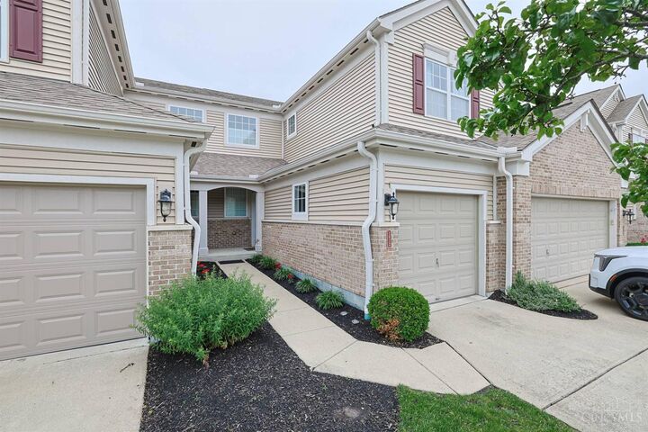 Property Photo:  1612 Lakeshore Drive  OH 45050 