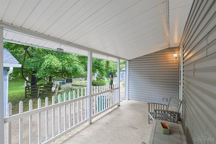 Property Photo:  2628 Oak Haven Drive  IN 47060 