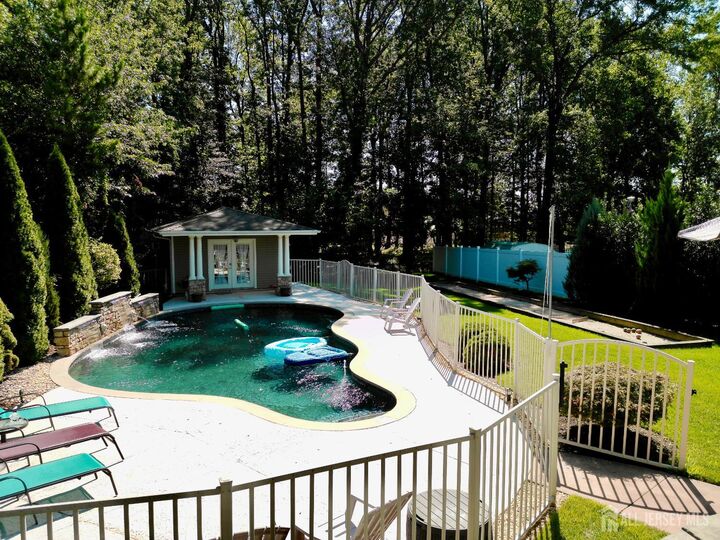 Property Photo:  16 New Dover Avenue  NJ 07067 