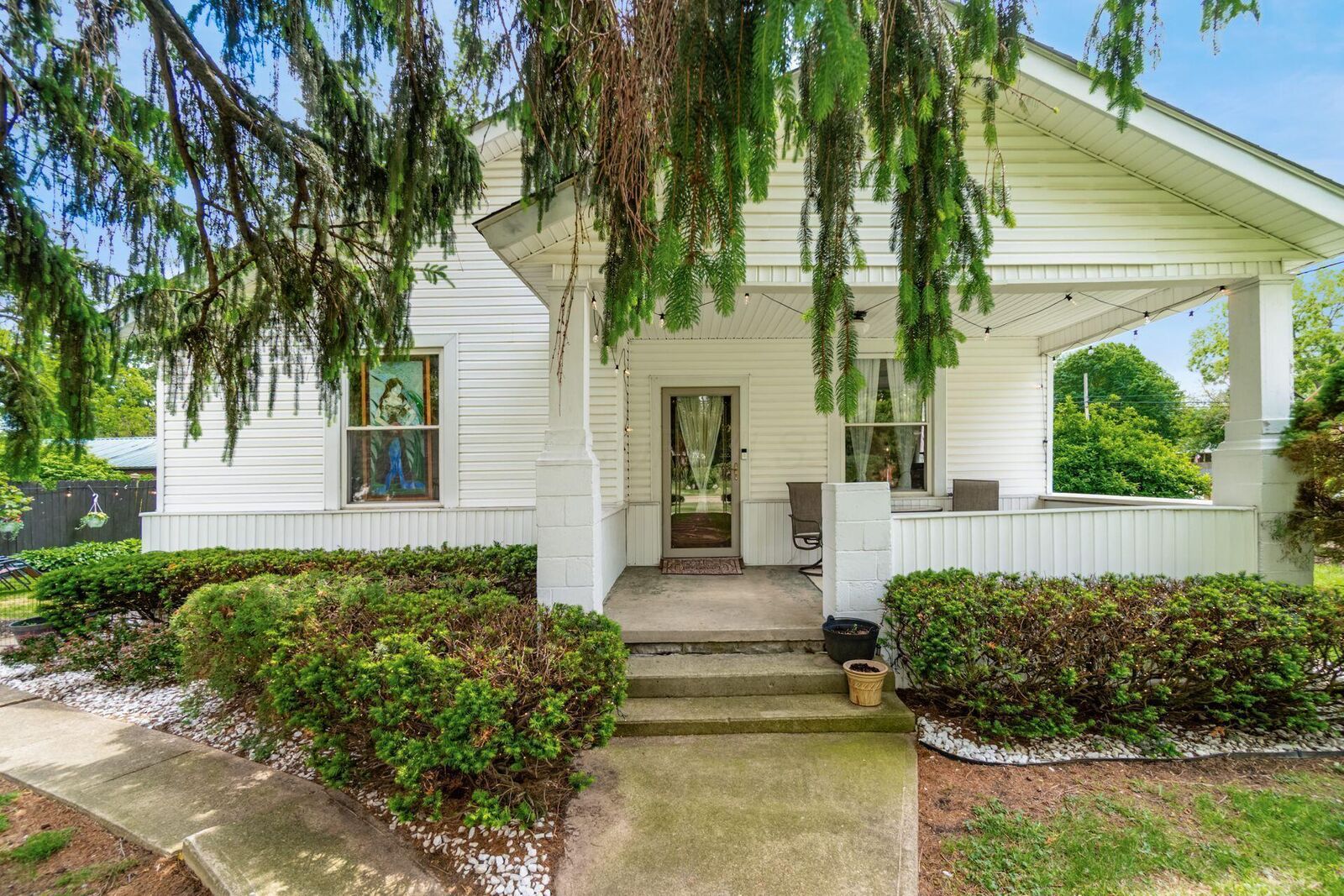 Property Photo:  217 E High Street  OH 43003 