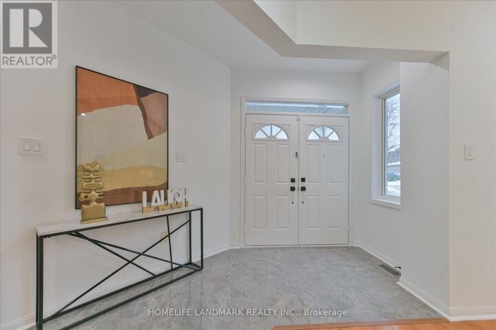Property Photo:  20 Fortune Crescent  ON L4S 1S5 