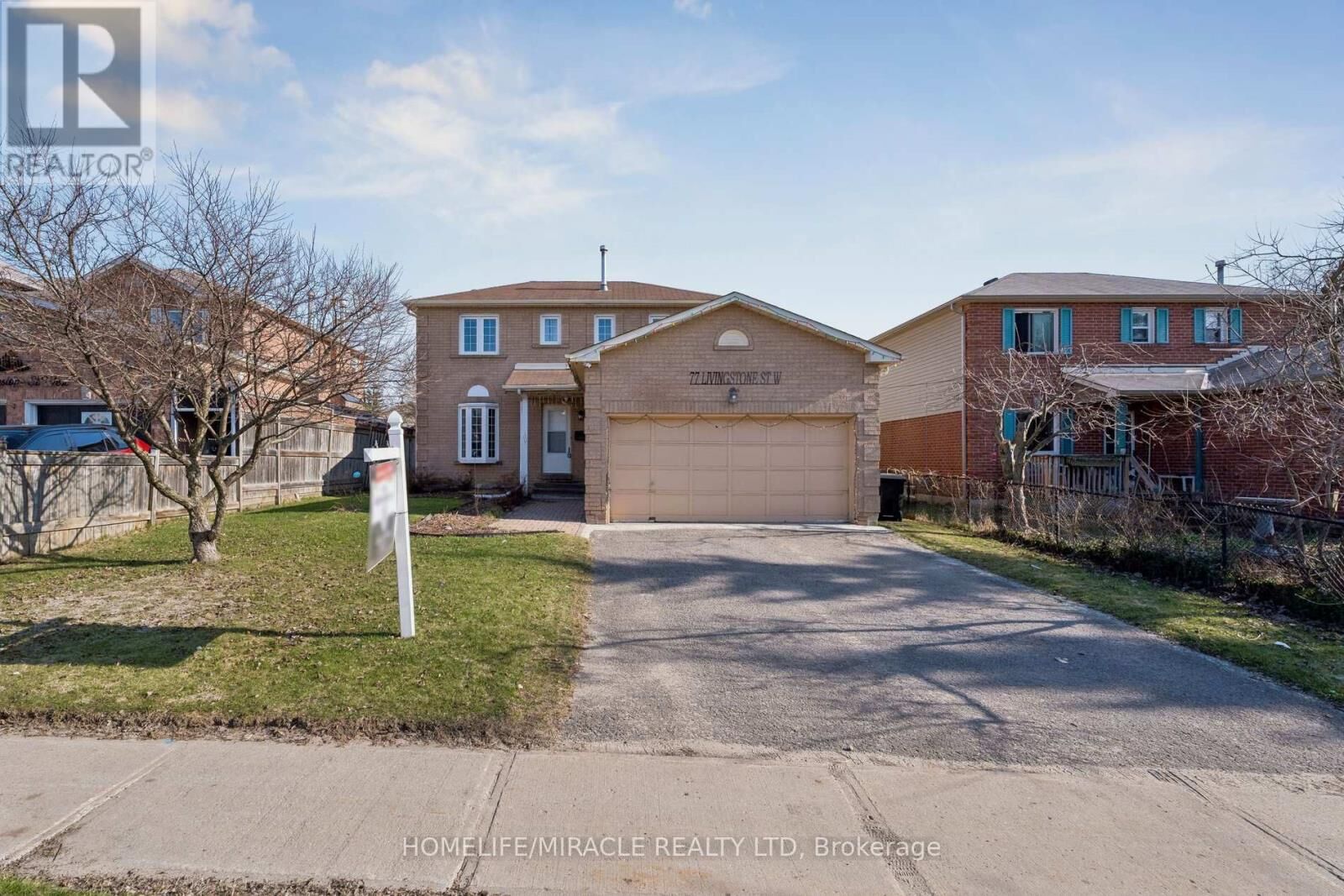 Property Photo: 77 Livingstone Street West ON L4N 7J1