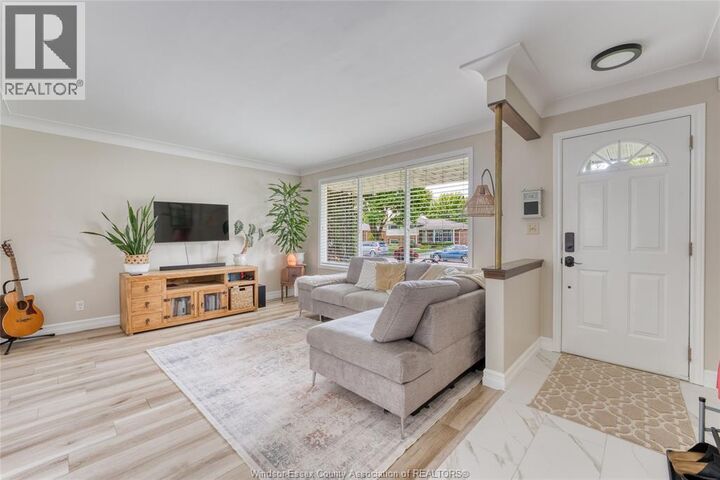 Property Photo: 1204 Sumach ON N8S 2S4