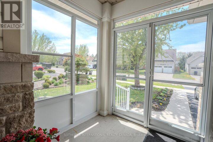 Property Photo:  19 Grand Poplar Lane  ON L9Z 0C7 