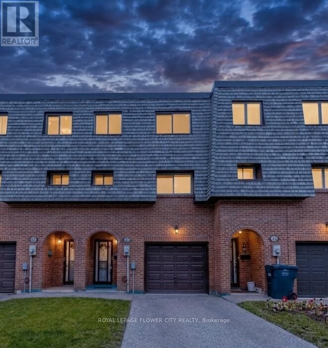 Property Photo:  42 Briar Path  ON L6T 2A3 