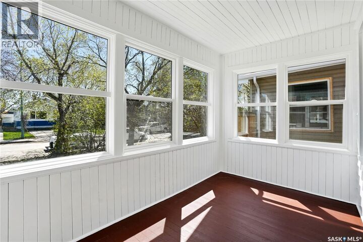 Property Photo:  2324 Wallace Street  SK S4N 4A9 
