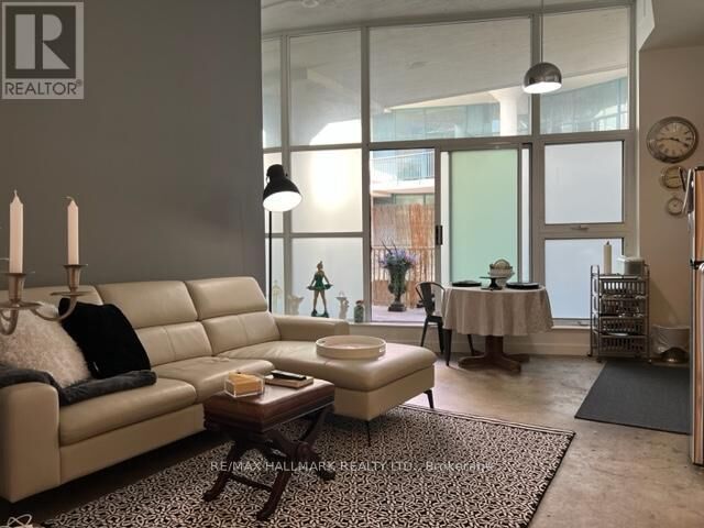Property Photo: 155 Dalhousie Street 1060 ON M5B 2P7