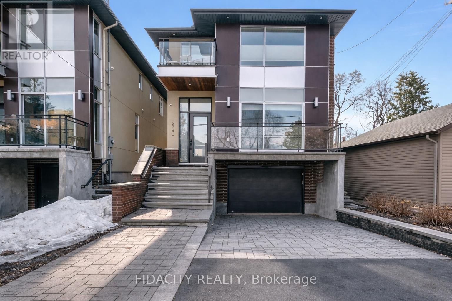 Property Photo:  376 C Wilmont Avenue  ON K2A 0B1 