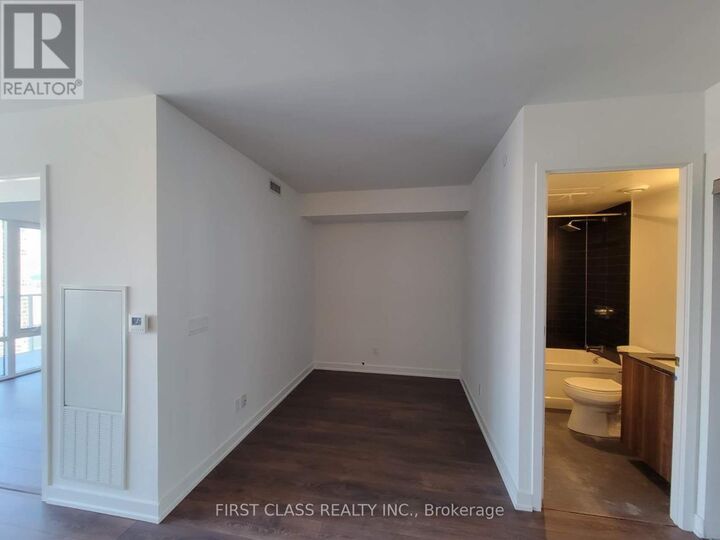 Property Photo: 501 Yonge Street 2607 ON M4Y 0G8