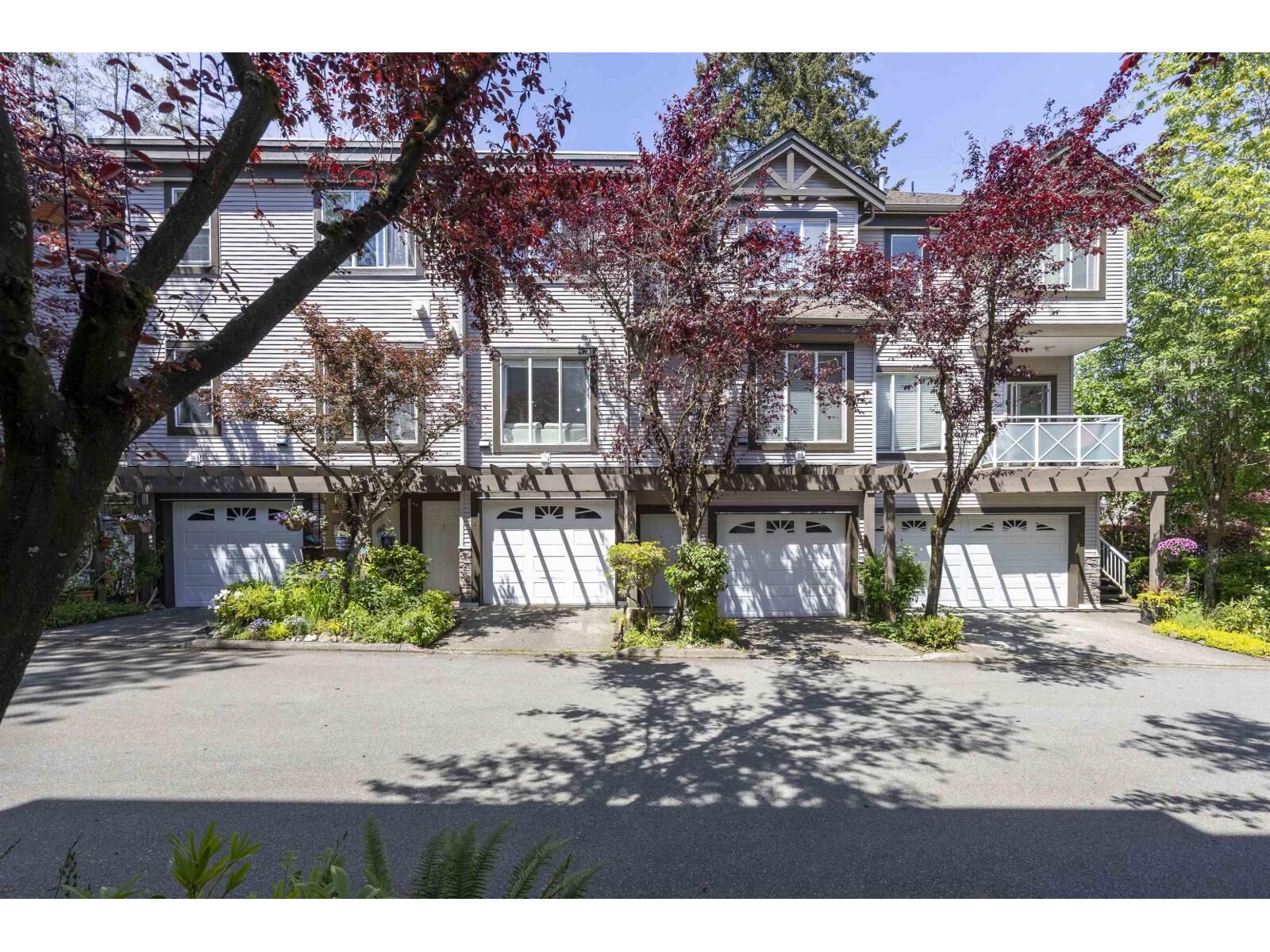 Property Photo:  15133 29A Avenue 8  BC V4P 3G4 