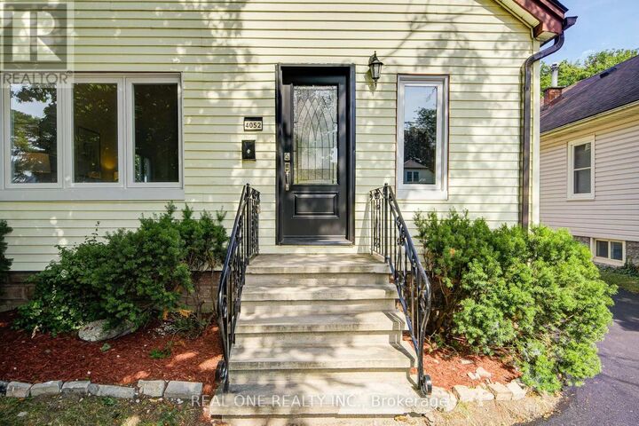 Property Photo:  4052 St James Avenue  ON L2E 6H6 