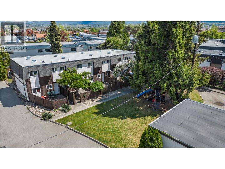 Property Photo:  3135 Walnut Road 4  BC V1W 3T6 