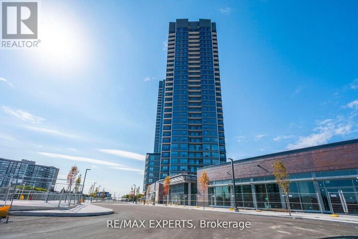 Property Photo:  50 Upper Mall Way B1504  ON L4J 0L8 