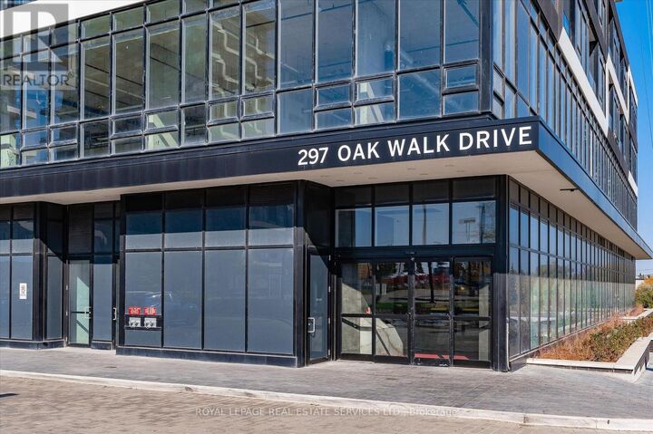 Property Photo: 297 Oak Walk Drive 2506 ON L6H 3R6