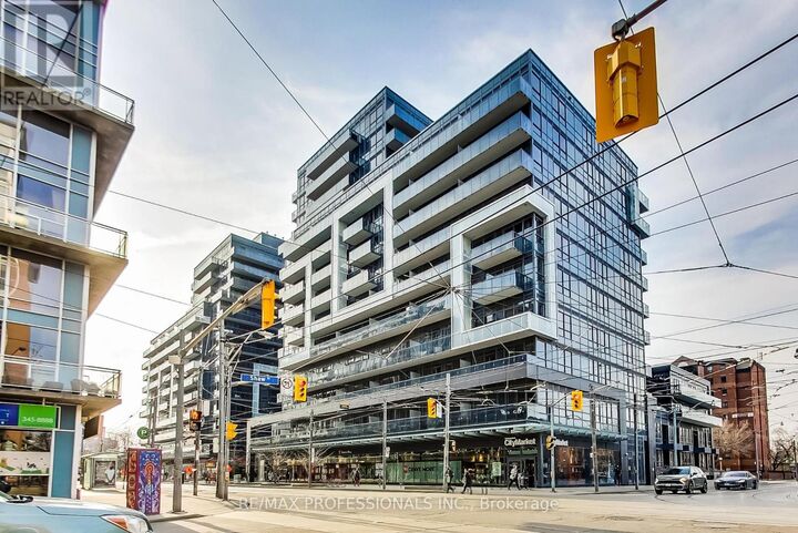 Property Photo: 1030 King Street West 912 ON M6K 0B4