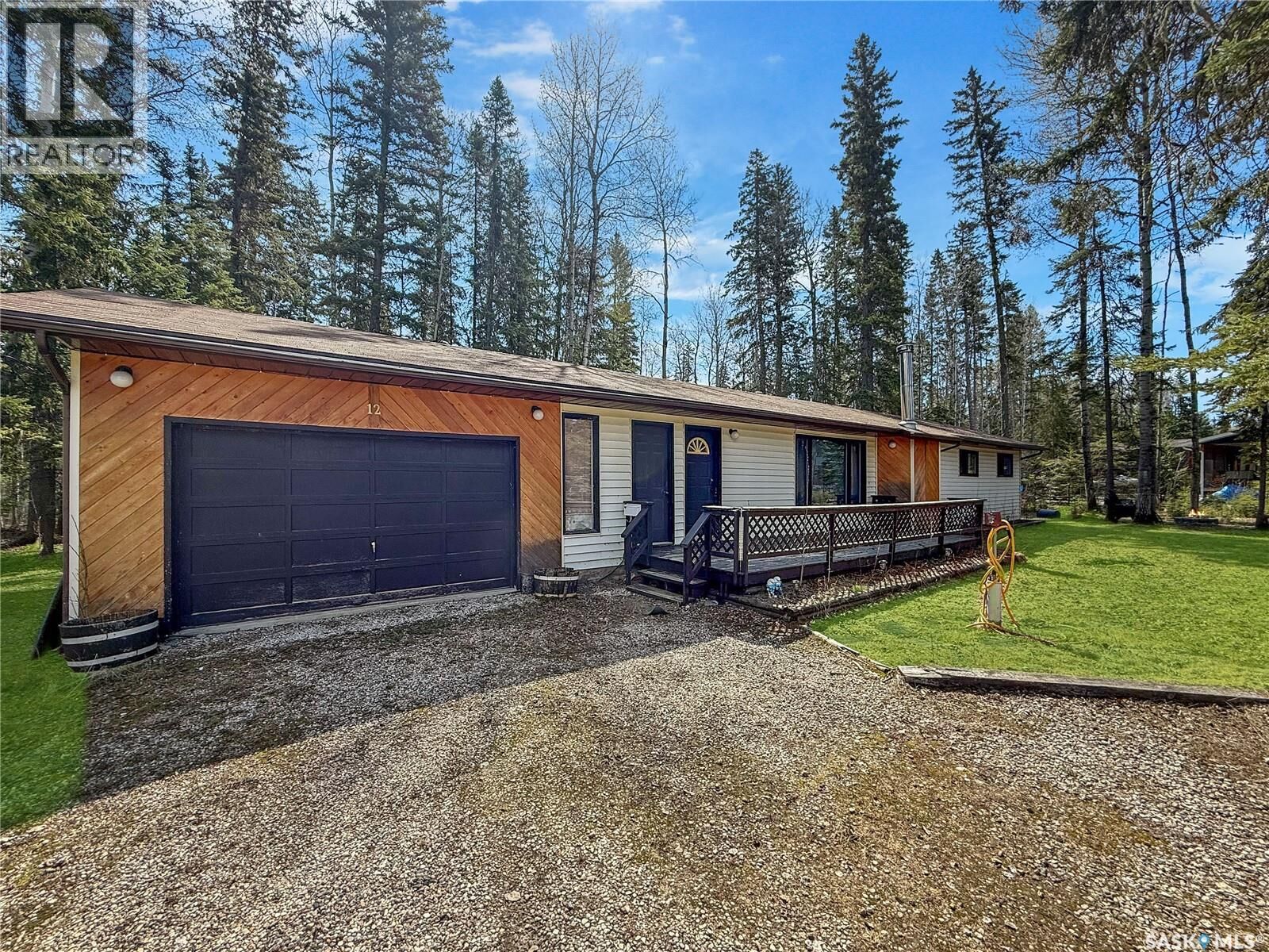 Property Photo: 12 5th Avenue SK S0J 3E0