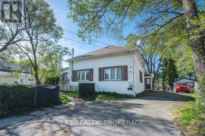 Property Photo:  4069 Bath Road  ON K7M 4Y6 