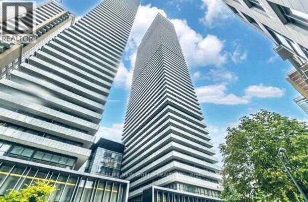 Property Photo:  50 Charles Street East 4513  ON M4Y 0C3 