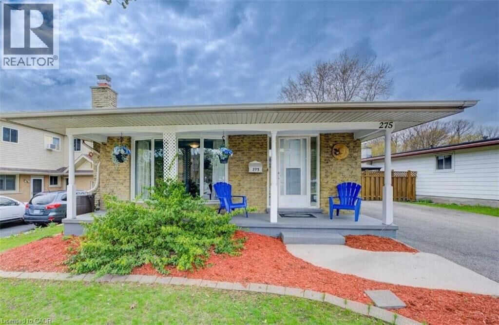 Property Photo: 275 Kingswood Drive Bsmt ON N2E 1S1