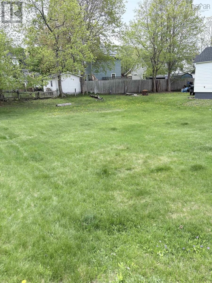 Property Photo:  66 Centre Street  NS B2N 2K2 