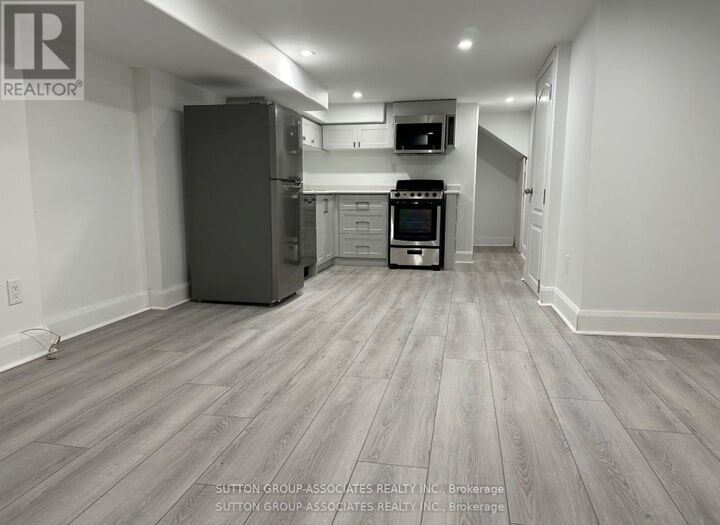 Property Photo: 1208 College Street Bsmt ON M6H 1B9