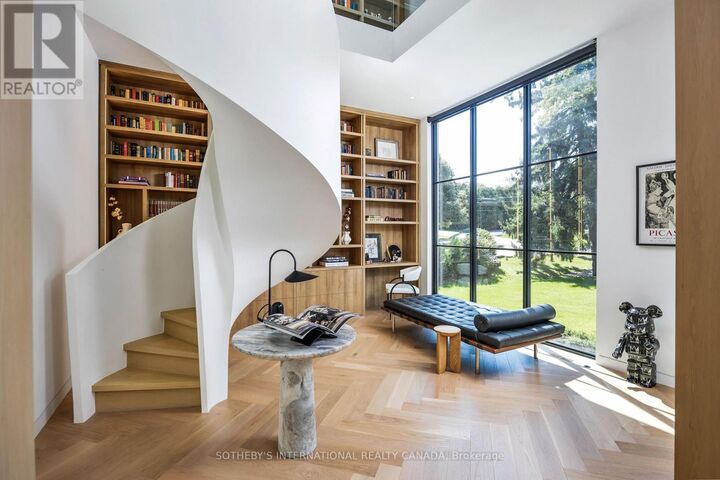 Property Photo:  7 Appleby Court  ON M9B 5A1 