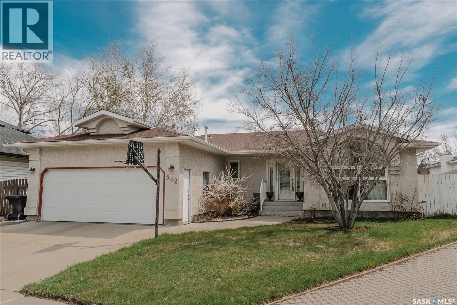 Property Photo: 542 Bornstein Terrace SK S7N 3Y1