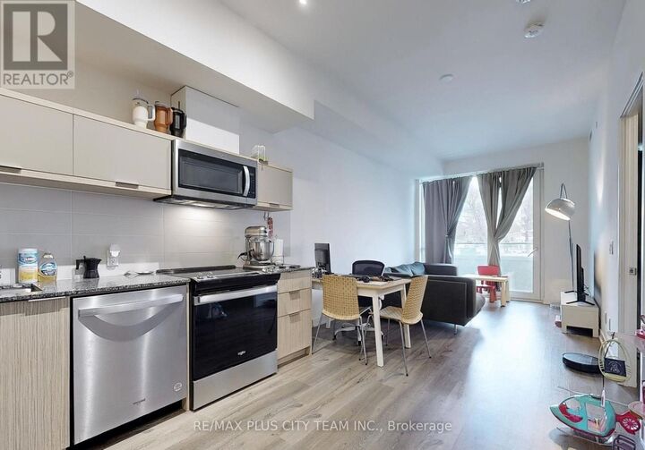 Property Photo: 10 Deerlick Court 206 ON M3A 0A7