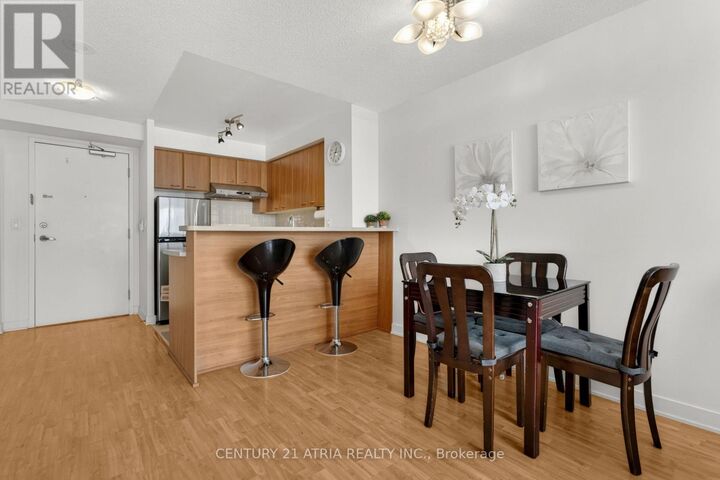 Property Photo:  38 Lee Centre Drive 908  ON M1H 3J7 