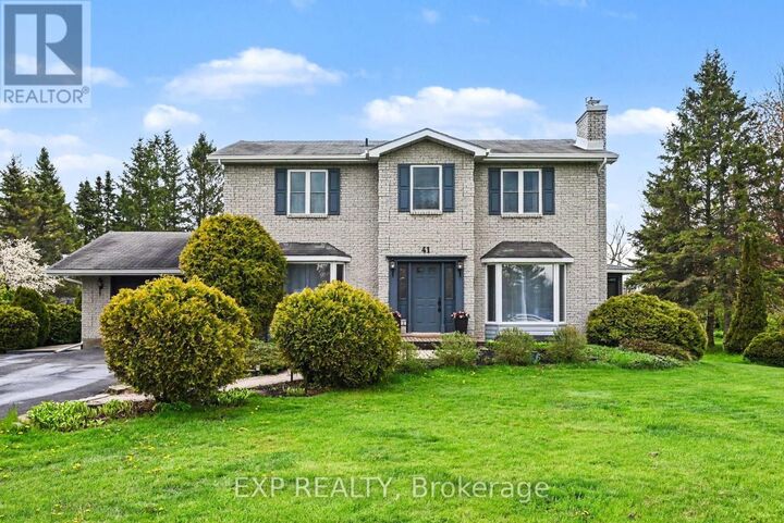 Property Photo:  41 Loyalist Crescent  ON K0C 1R0 