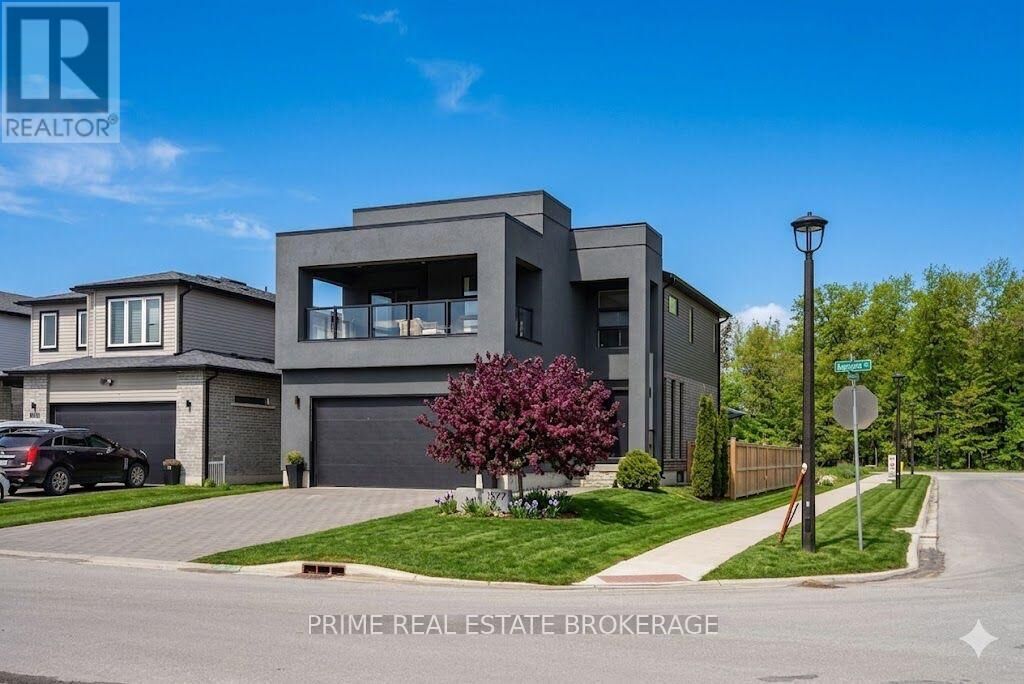 Property Photo: 1577 Applerock Avenue ON N6G 0X5