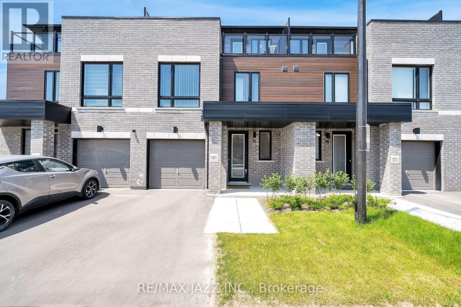 Property Photo:  16 Klein Way  ON L1R 0S6 
