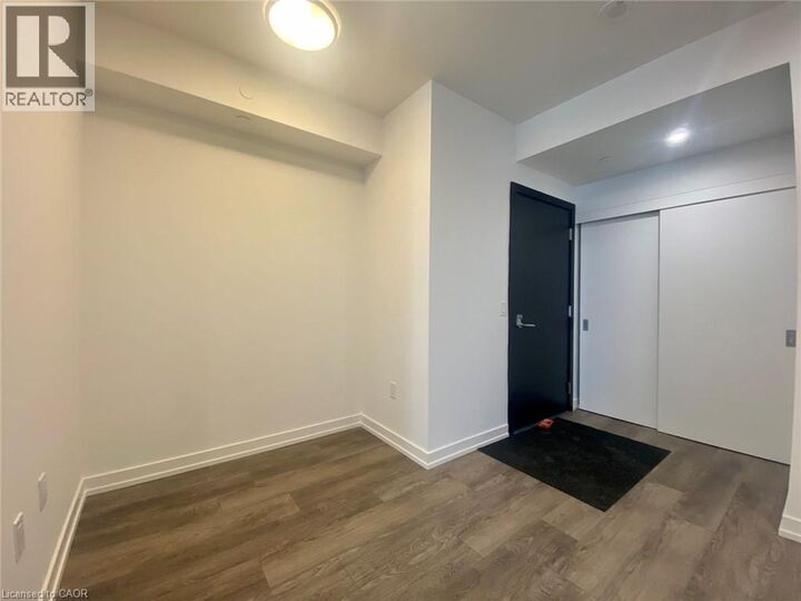Property Photo: 15 Wellington Street South 1401 ON N2G 0E4