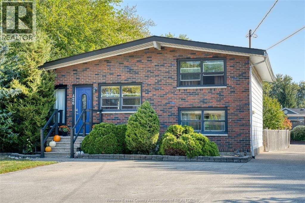 Property Photo:  426 Lesperance Road  ON N8N 1W4 