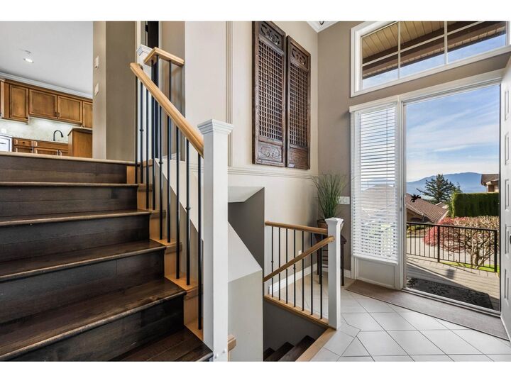 Property Photo: 35931 Empress Drive 11 BC V3G 2M8