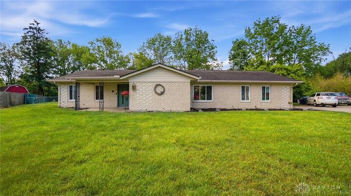 Property Photo:  6030 Cobbleskill Court  OH 45459 
