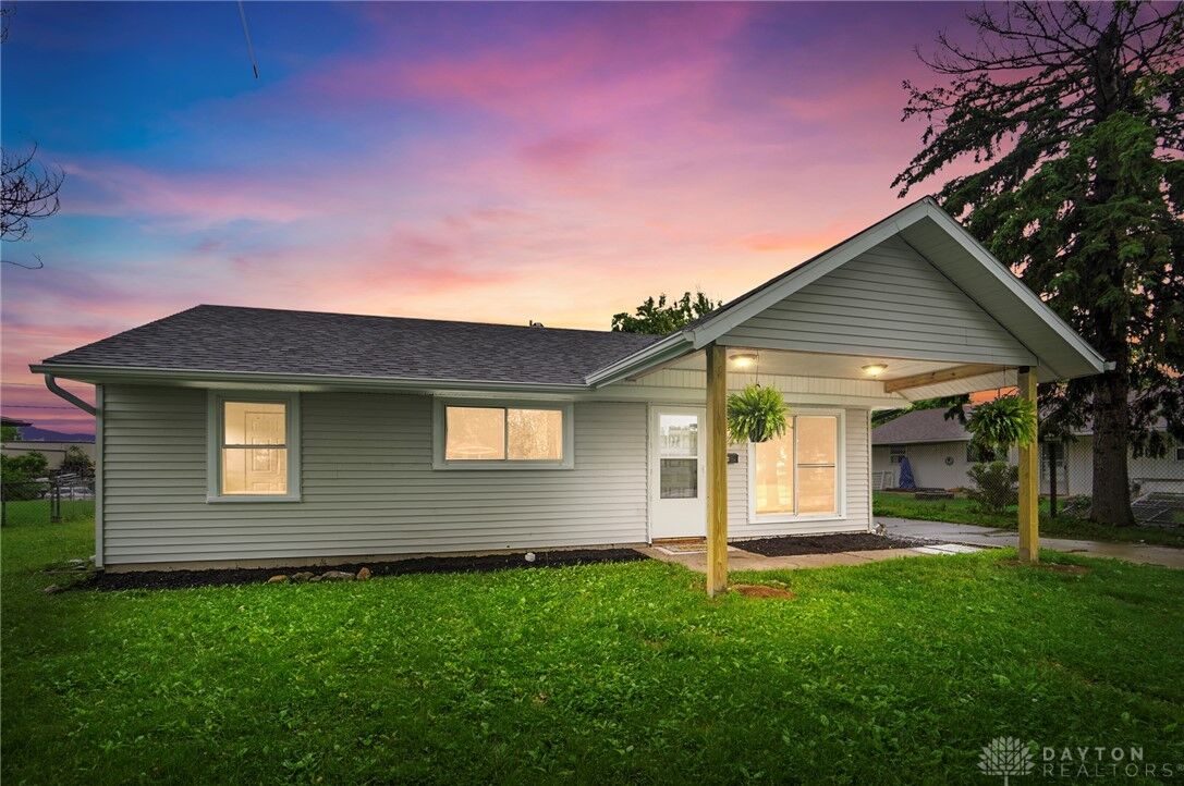 Property Photo: 1923 Portage Path OH 45506
