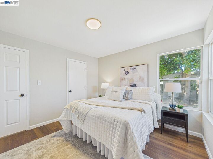 Property Photo:  2609 Macarthur Ave  CA 94806 