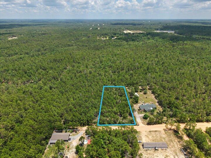 Property Photo:  Tbd Hamlet Drive  FL 32433 