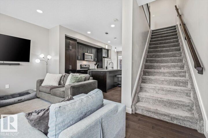 Property Photo:  9005 156 Street NW  AB T5R 1Y7 