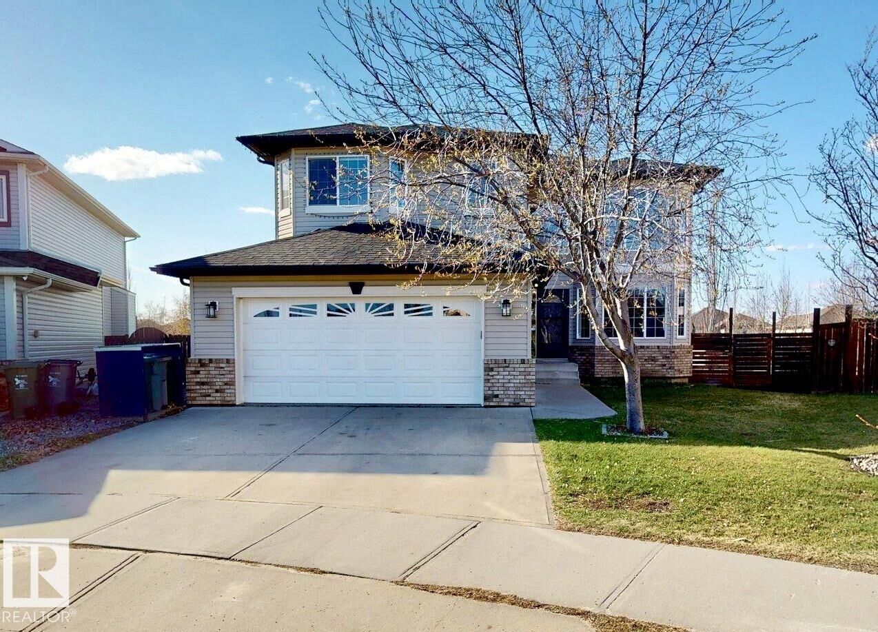 Property Photo: 32 Carriere Crescent AB T4X 0A8
