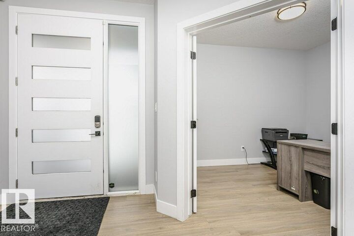Property Photo:  37 Brunswyck Crescent  AB T7X 0Y9 